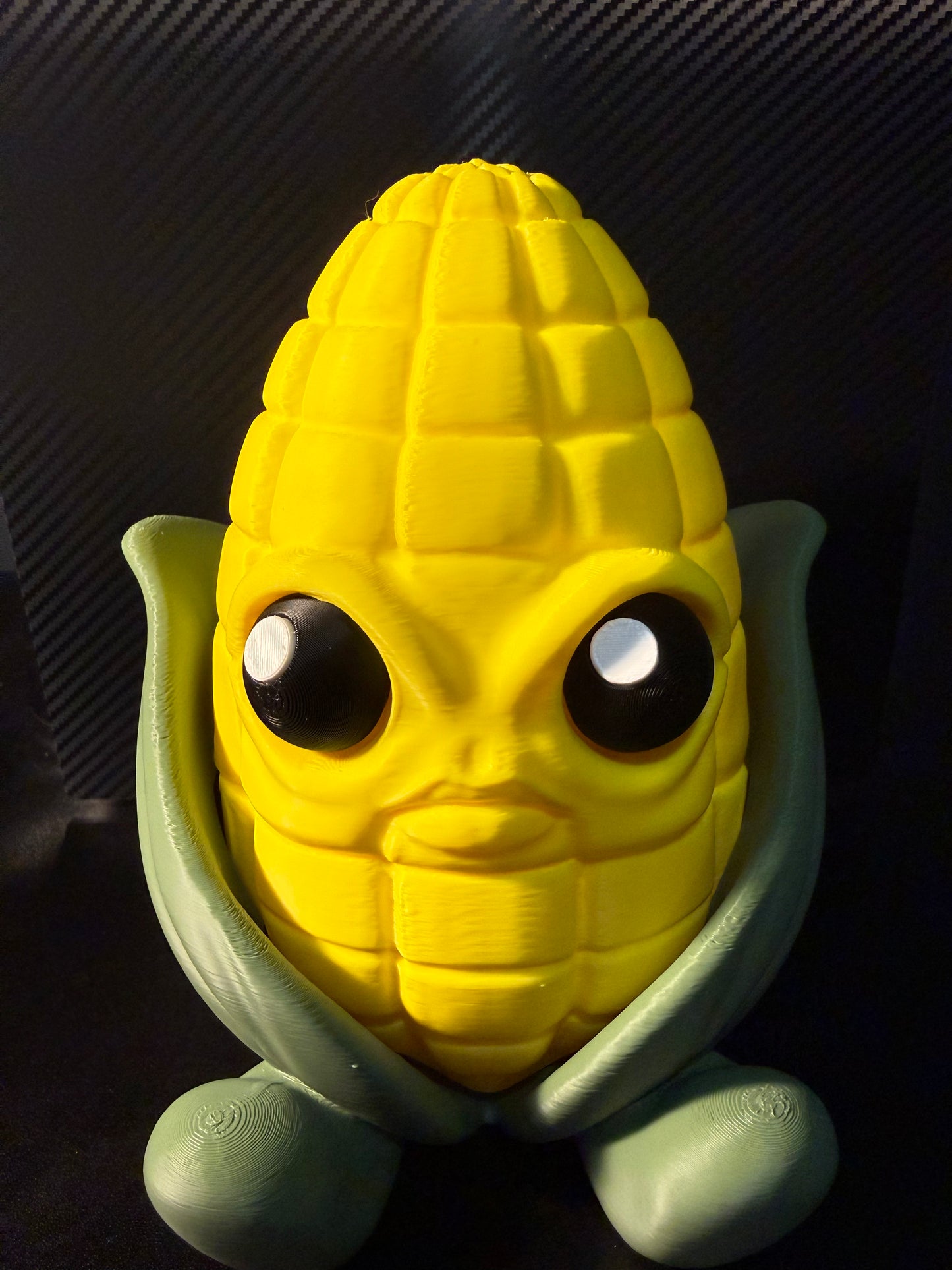 Pensive Corn Container